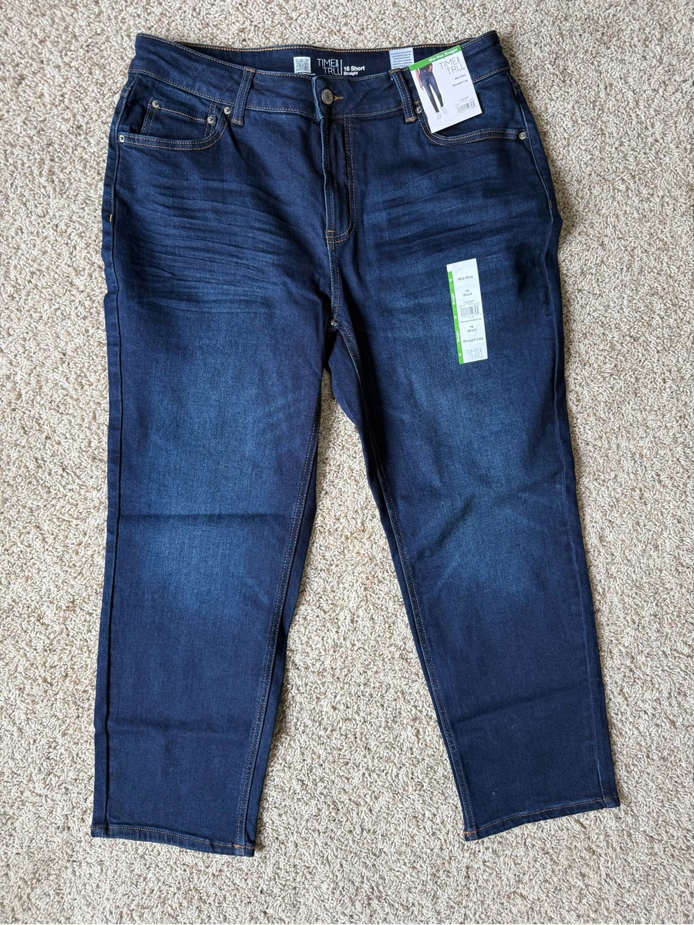 Women's Straight Leg Jeans in Dark Blue